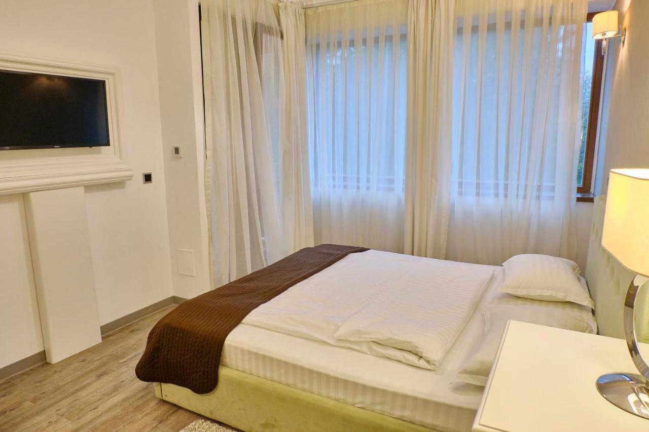 Luxapartment Poiana Brasov Esterno foto